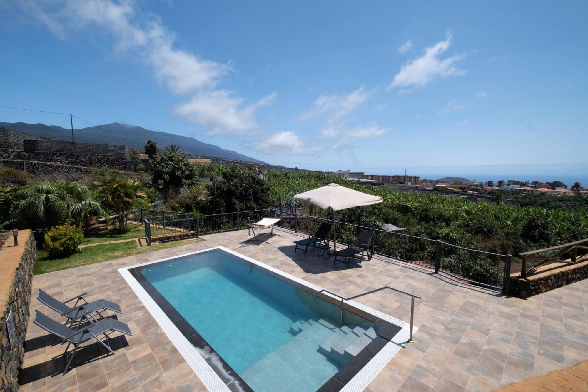 Villa La Graja By Huskalia - Private Pool Los Llanos De Aridane Eksteriør billede