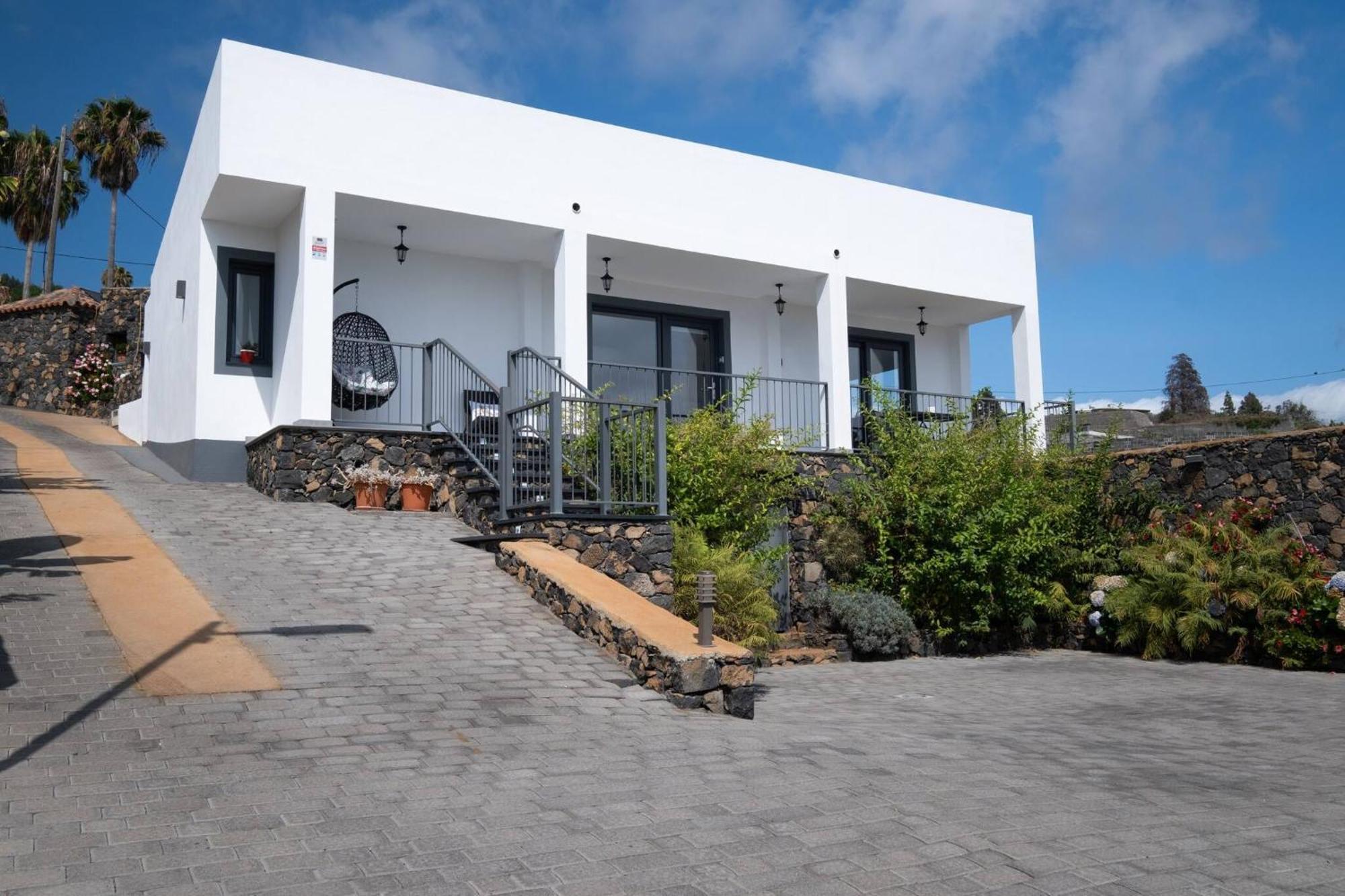 Villa La Graja By Huskalia - Private Pool Los Llanos De Aridane Eksteriør billede
